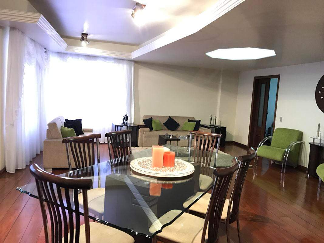 Apartamento à venda no Centro: Apartamento à venda, Centro - Divinópolis/MG